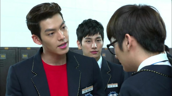 Bài học từ "cú ngã" trong The Heirs - 2