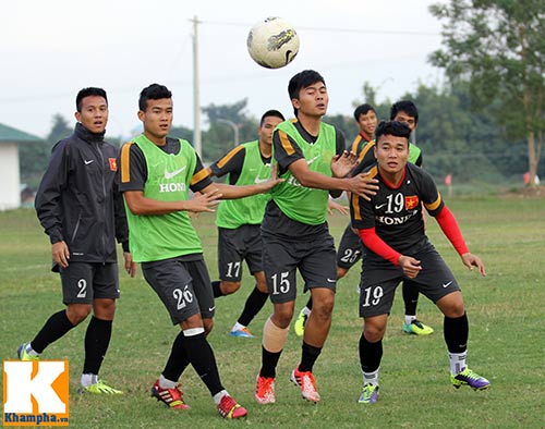 Dốc sức ôn bài, U23 VN quyết thắng U23 Lào - 3