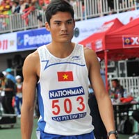 Thể thao - Điền kinh: Người bỏ cuộc, người gặp "tai nạn"