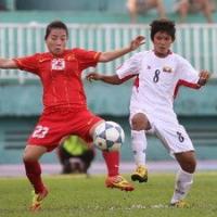 Bóng đá - ĐT nữ VN - Myanmar: Bản lĩnh thép