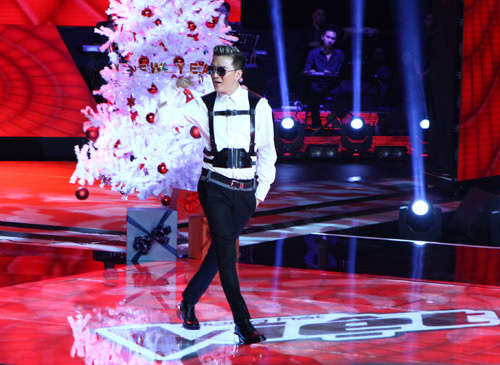 Cô gái 16 tuổi đăng quang Quán quân The Voice - 2