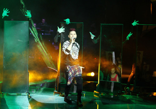 Cô gái 16 tuổi đăng quang Quán quân The Voice - 15