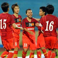 Bóng đá - ĐT nữ Việt Nam thắng 35.000 CĐV Myanmar