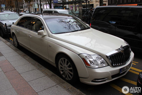 Maybach 62 S Landaulet bất ngờ xuất hiện - 6