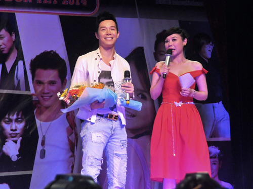 Thu Minh, Nathan Lee "cháy" cùng sinh viên - 10