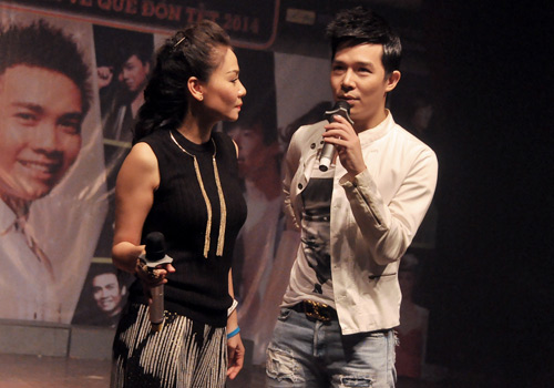 Thu Minh, Nathan Lee "cháy" cùng sinh viên - 6