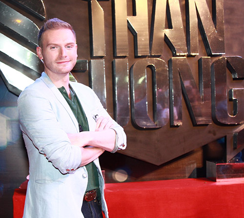 Chi Pu khép nép bên Gil Lê - 10