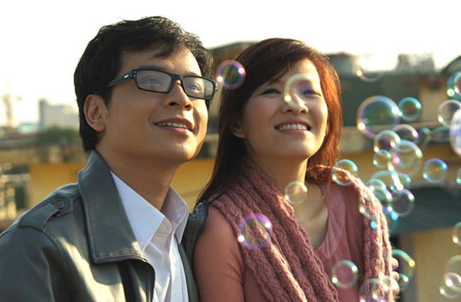 Những cặp đôi “lệch pha” trên truyền hình 2013 - 2