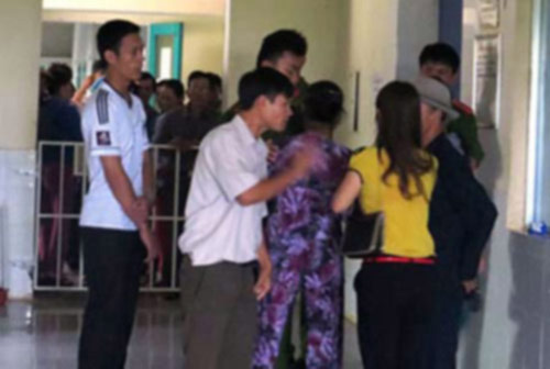 Những vụ việc đau lòng của ngành y năm 2013 - 4