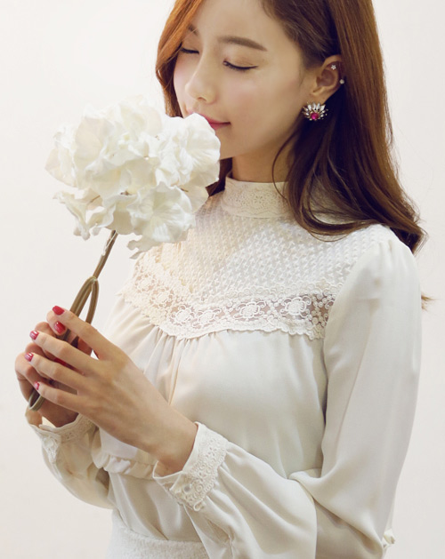 Ren: Bí mật của sự gợi cảm - 17