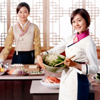  - Cuộc đấu nảy lửa trong gian bếp