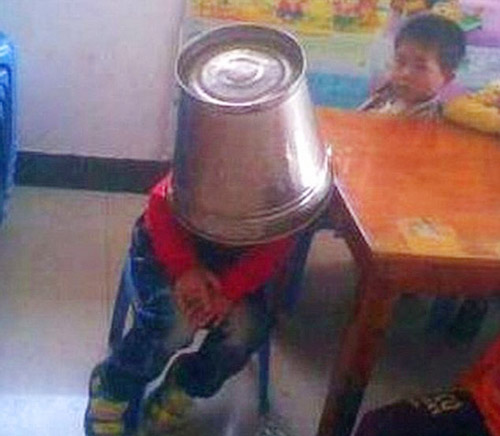 Cảnh tượng bạo hành trẻ ở Trung Quốc - 5