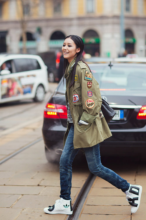 10 người mẫu ra phố ăn mặc siêu "chất" - 5