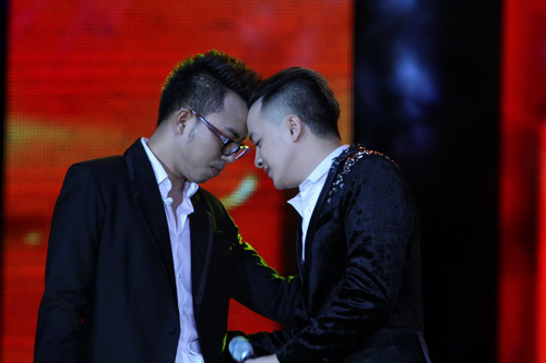 Những bức ảnh “ú tim” showbiz Việt 2013 - 5