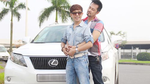 Sao Việt và những chiếc xế ồn ào năm qua - 11