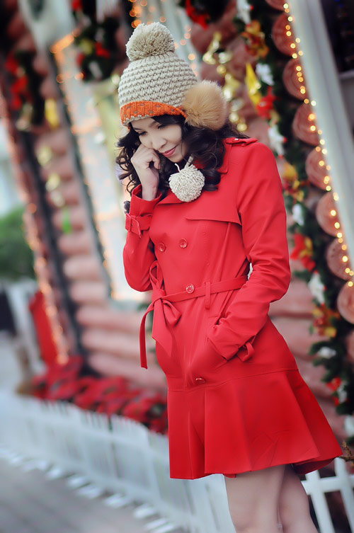 Hậu khoe 6 tỷ, Ngọc Bích giản dị đón Noel - 2