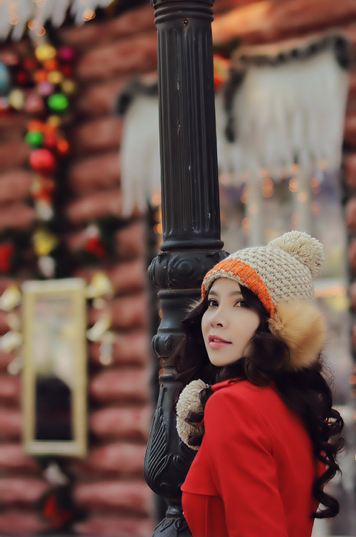 Hậu khoe 6 tỷ, Ngọc Bích giản dị đón Noel - 7