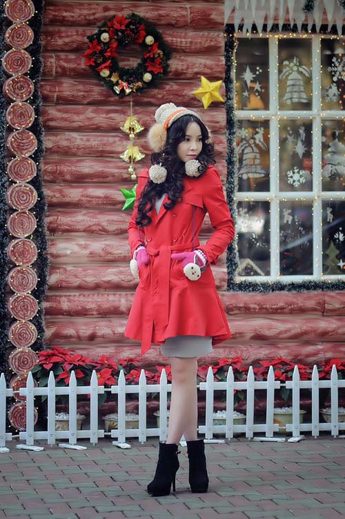 Hậu khoe 6 tỷ, Ngọc Bích giản dị đón Noel - 11
