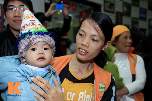 Noel sớm của các bệnh nhi ung thư máu - 10