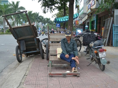 Nhọc nhằn đời xe kéo ở Đà thành - 2