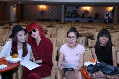 Mr Đàm chân trần tập luyện show Noel - 16