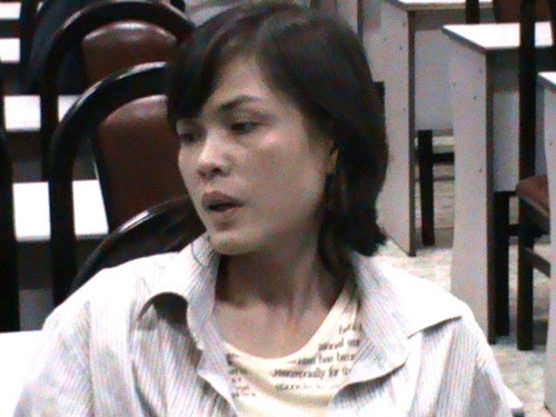 Bắt 'nữ quái' mở quán cà phê cá độ bóng đá - 1