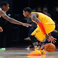 Thể thao - 10 pha đi bóng ảo nhất NBA năm 2013