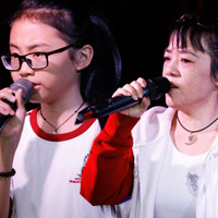 Ngôi sao điện ảnh - Phương Mỹ Chi lần đầu song ca với cô Út