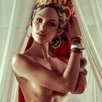 Xu hướng thời trang - Rò rỉ ảnh nude 100% của thiên thần nội y