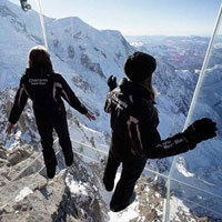 Du lịch - Thử cảm giác lơ lửng tại "nóc nhà châu Âu"