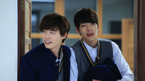 Góc khuất chưa biết về hotboy Người thừa kế - 3