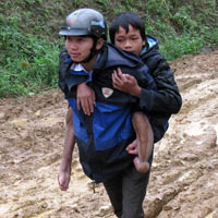 Giáo dục - du học - Cậu học trò Vân Kiều không ... đi dép