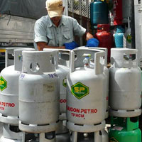 Thị trường - Tiêu dùng - Giá gas có thể giảm 46.000 đồng/bình 12kg