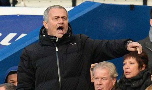 Chelsea: Đừng làm Mourinho "đau tim" - 2