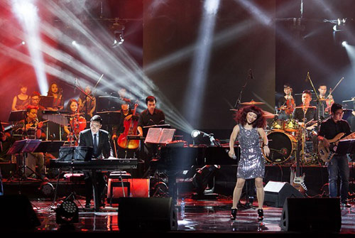 6 show diễn chịu chơi và đỉnh cao năm qua - 11