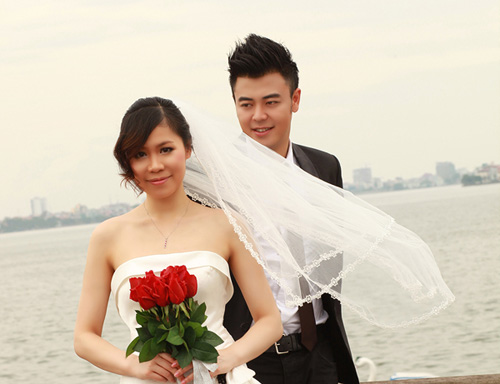 Những cô vợ đại gia, con nhà uy thế của sao Việt - 8