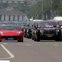 Ô tô - Xe máy - Hơn 20 siêu xe "rồng rắn" đi rước dâu