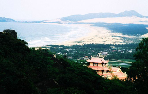 Vãn cảnh Linh Phong- ngôi chùa cổ ở Bình Định - 4
