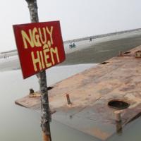 Tin tức trong ngày - Vụ 7 HS chết đuối: Giá như ca nô có xăng!