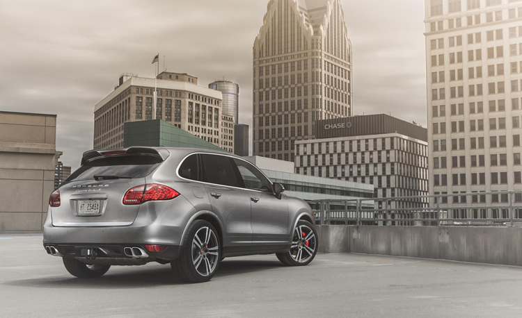 Porsche Cayenne Turbo S 2014
