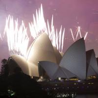 Tin tức trong ngày - Ảnh: Thế giới rộn ràng chào đón năm mới 2014