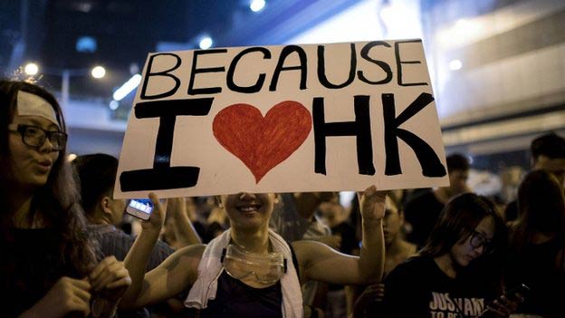 Hong Kong nín thở chờ đợi "cuộc chiến cuối cùng" - 3