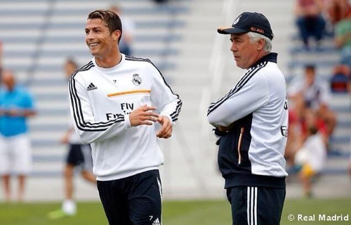 Ancelotti: Ronaldo là học trò xuất sắc nhất của tôi - 1
