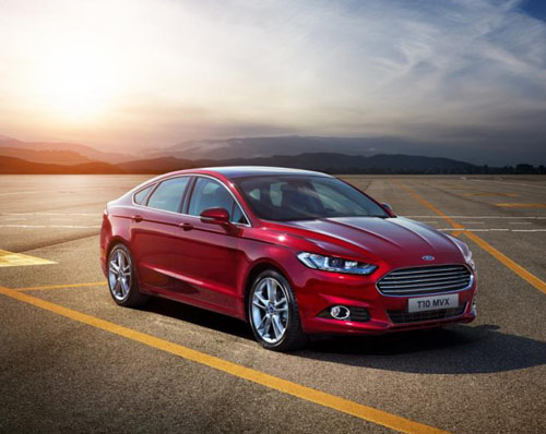 Ford công bố giá xe Mondeo 2015 - 1
