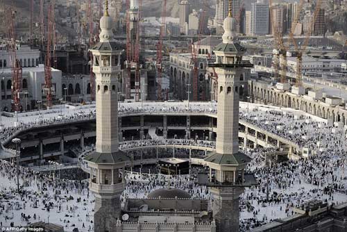 Chùm ảnh cuộc đại hành hương về thánh địa Mecca - 1