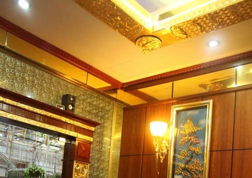 "Lóa mắt" biệt thự mạ vàng 24K của một đại gia Hà Nội - 3