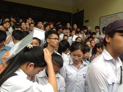 Cử nhân sư phạm dư thừa, giáo viên vẫn thiếu - 1