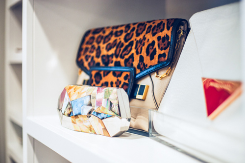 Bầu 6 tháng vẫn gợi cảm khó cưỡng - 14