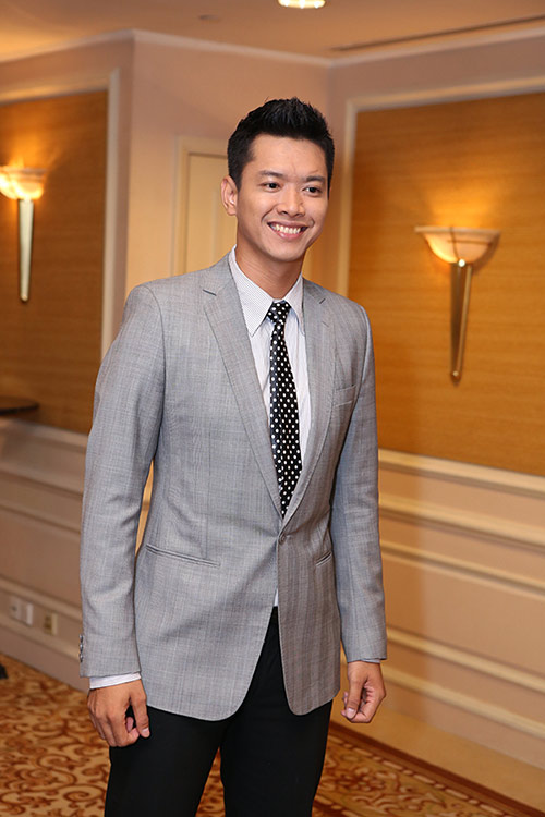 Hà Anh lấp ló nội y sau lớp áo mỏng - 10