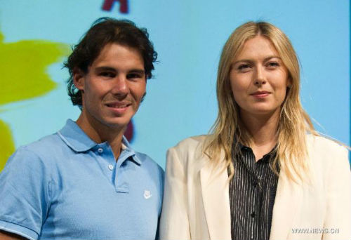 Tin HOT 4/10: Sharapova nhiều fan hơn Nadal - 1